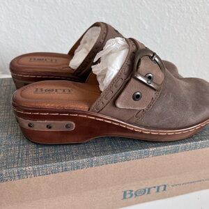 Born Banyan Clog Grey (Wet Weathered) NIB